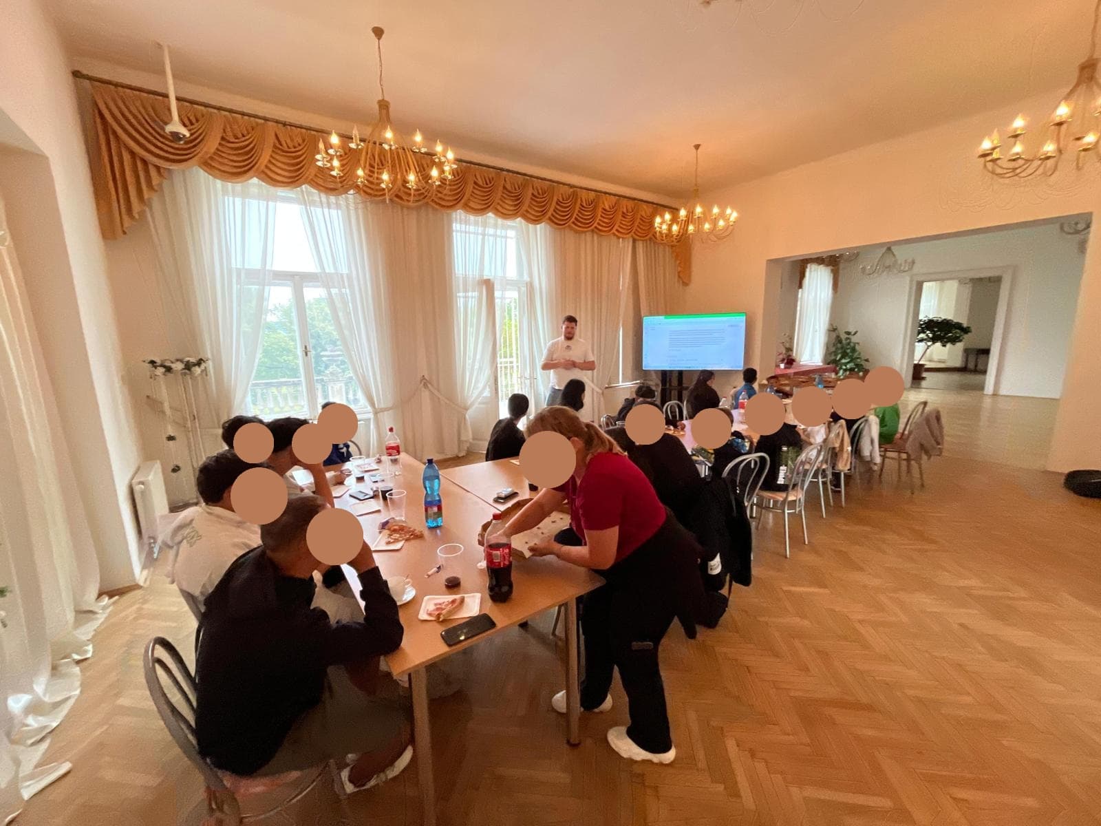 WhatsApp Image 2025-11-30 at 19.02.43